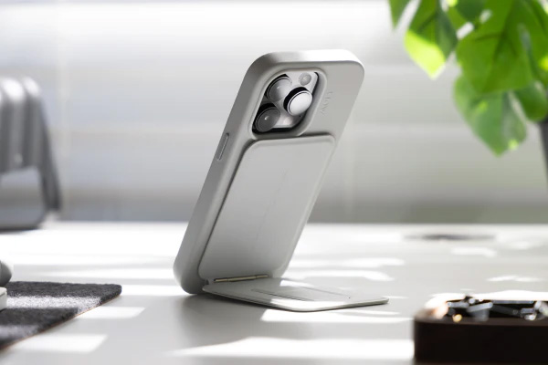 Snap Phone Tripod Stand MOVAS MagSafe Compatible - Endless Possibilities