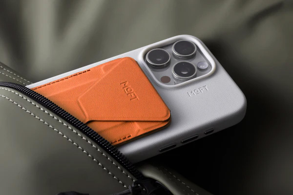 Moft MOVAS Snap On Phone Stand and Wallet Sustainable and Durable