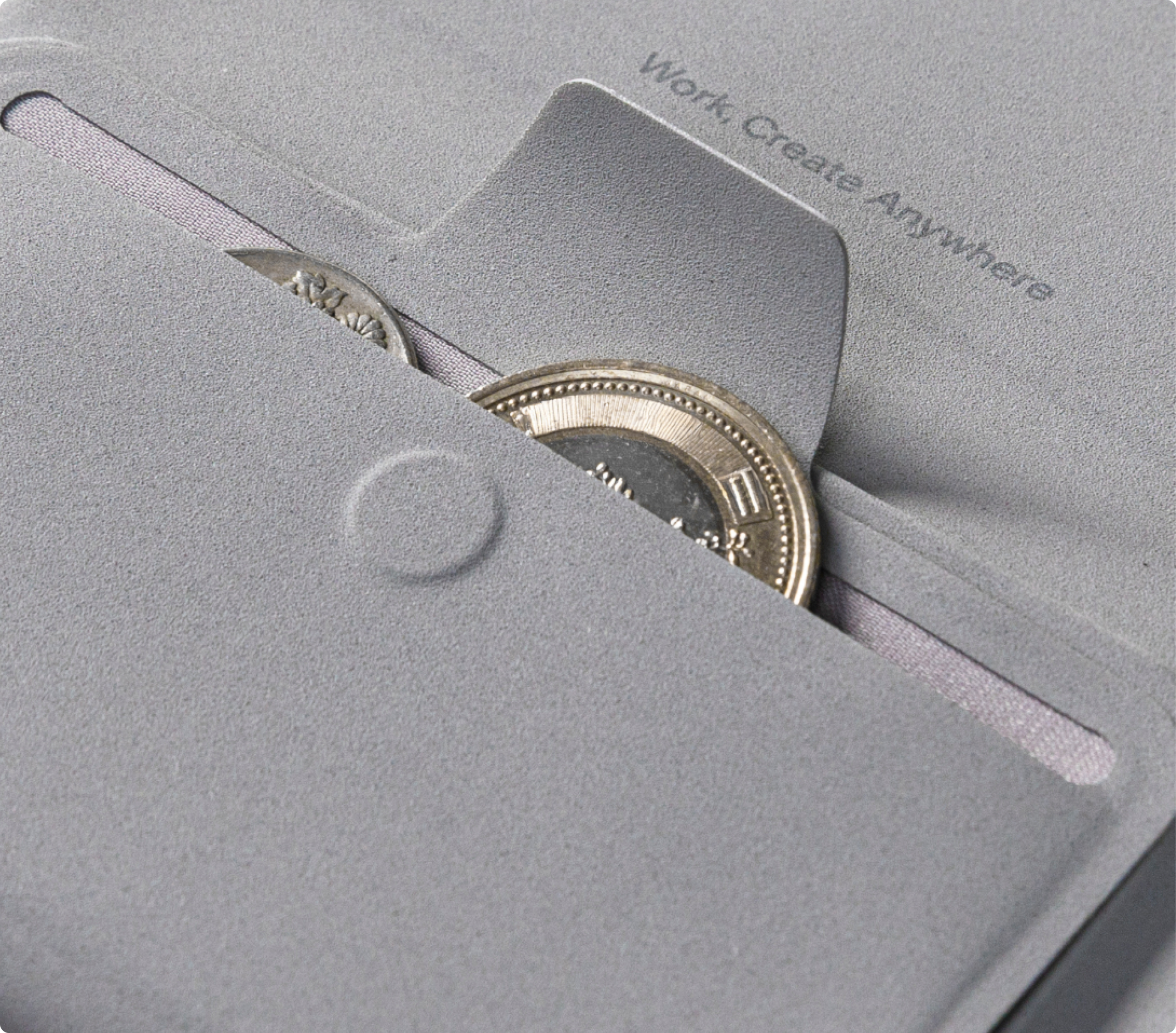Moft Trackable Field Wallet Hidden Stash
