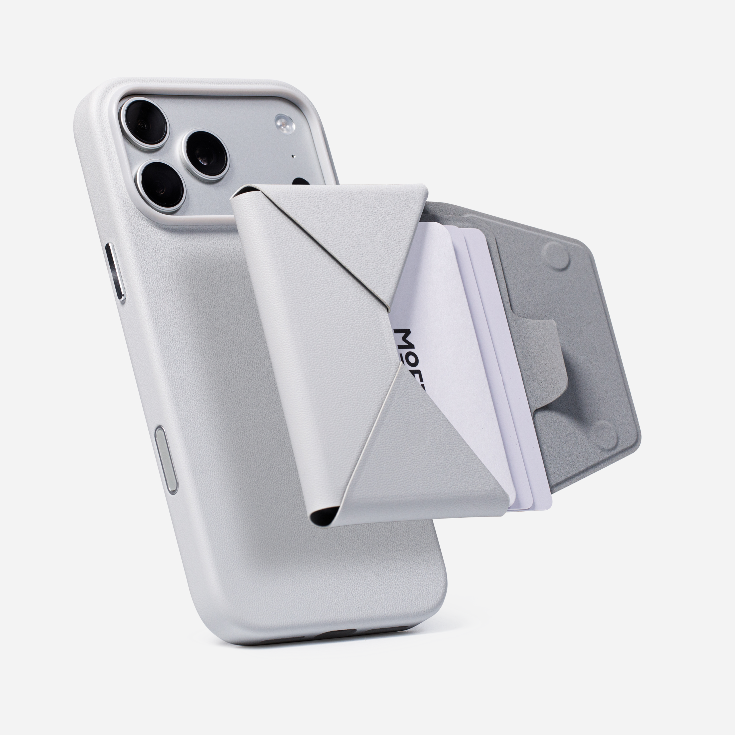 Moft Trackable Field Wallet attachment